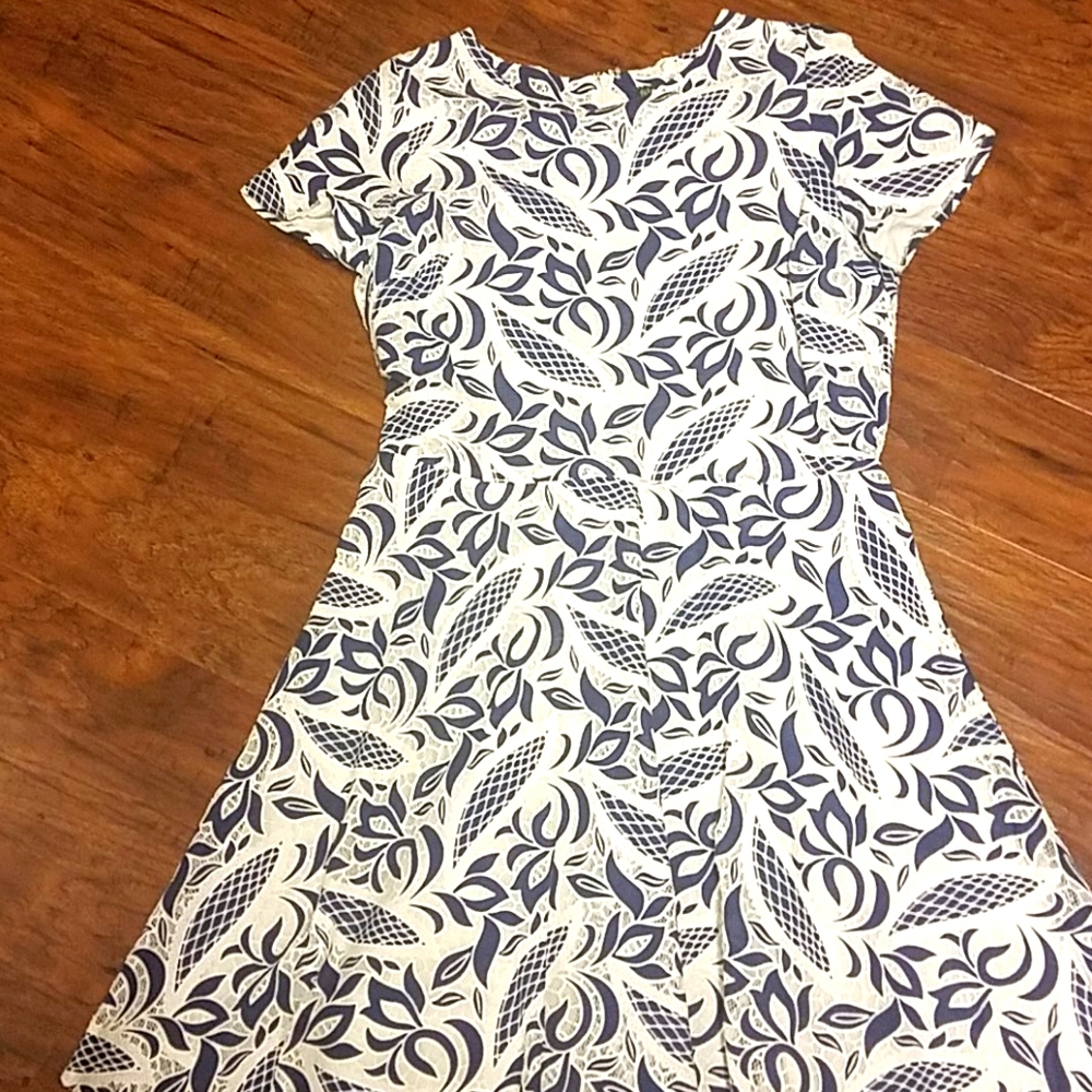 Large "the letter" dress